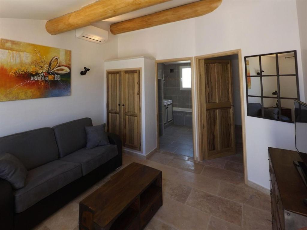 Mas Dansavan Chambres D'Hotes Oppede Ngoại thất bức ảnh