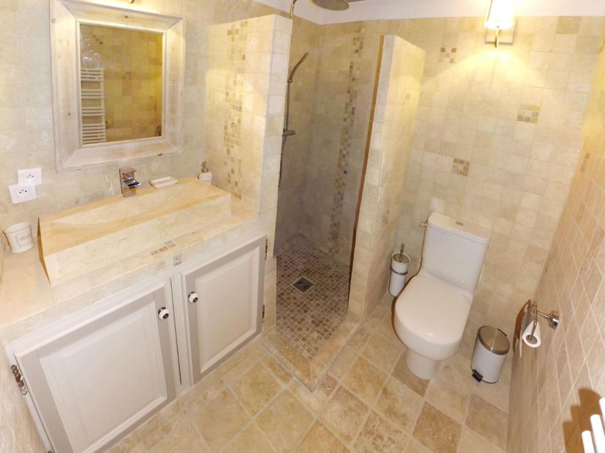 Mas Dansavan Chambres D'Hotes Oppede Ngoại thất bức ảnh